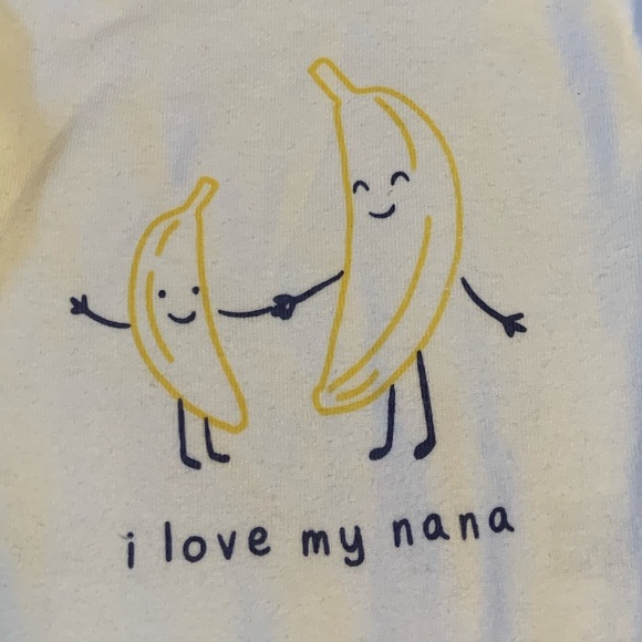 👶🏻 3 for $12 👶🏻 I love my nana bodysuit - Picture 2 of 3